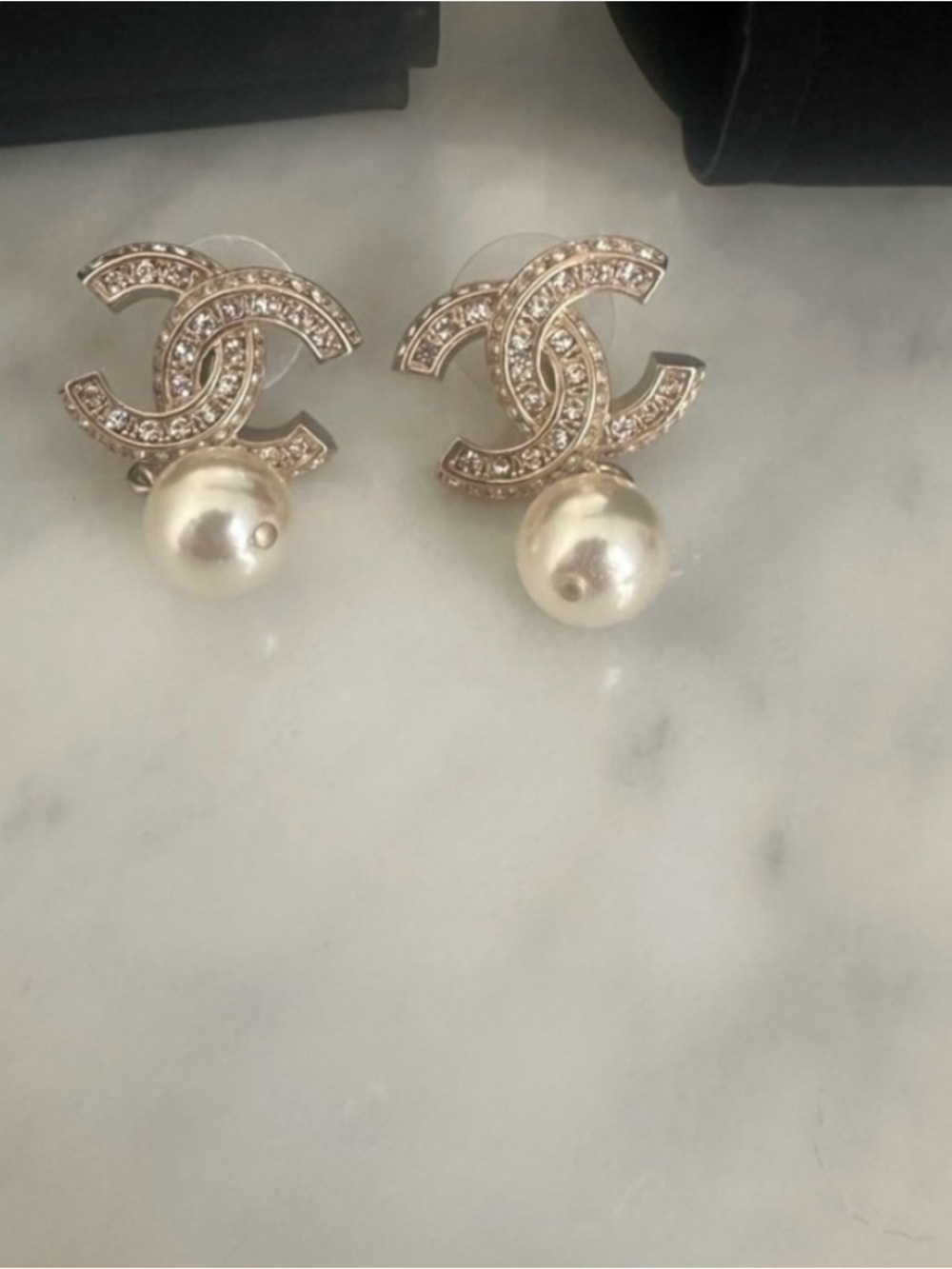 Chanel crystal stud pearl earrings - Picture 6 of 8